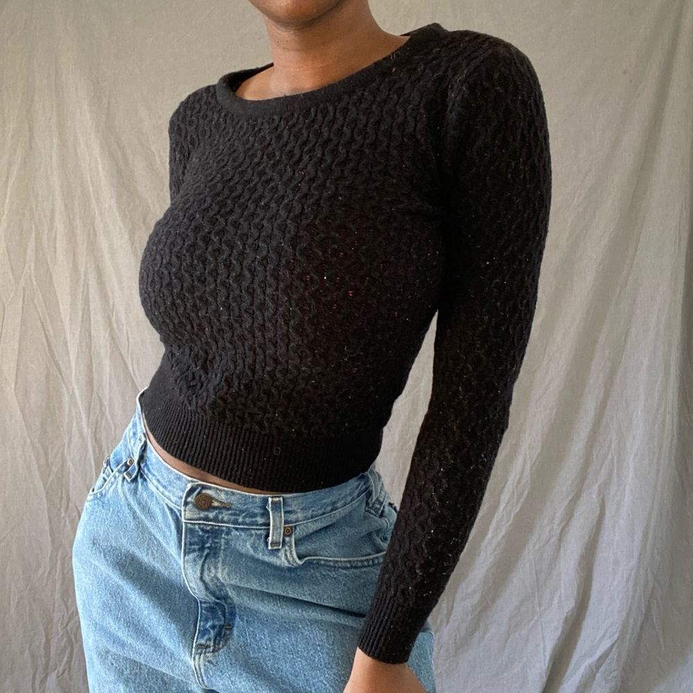 Black Knit Fitted Cropped Sweater